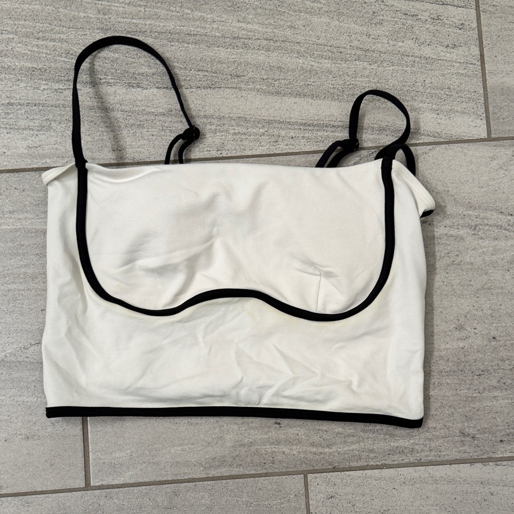 Alo yoga White Crop Top with Black Trim size large